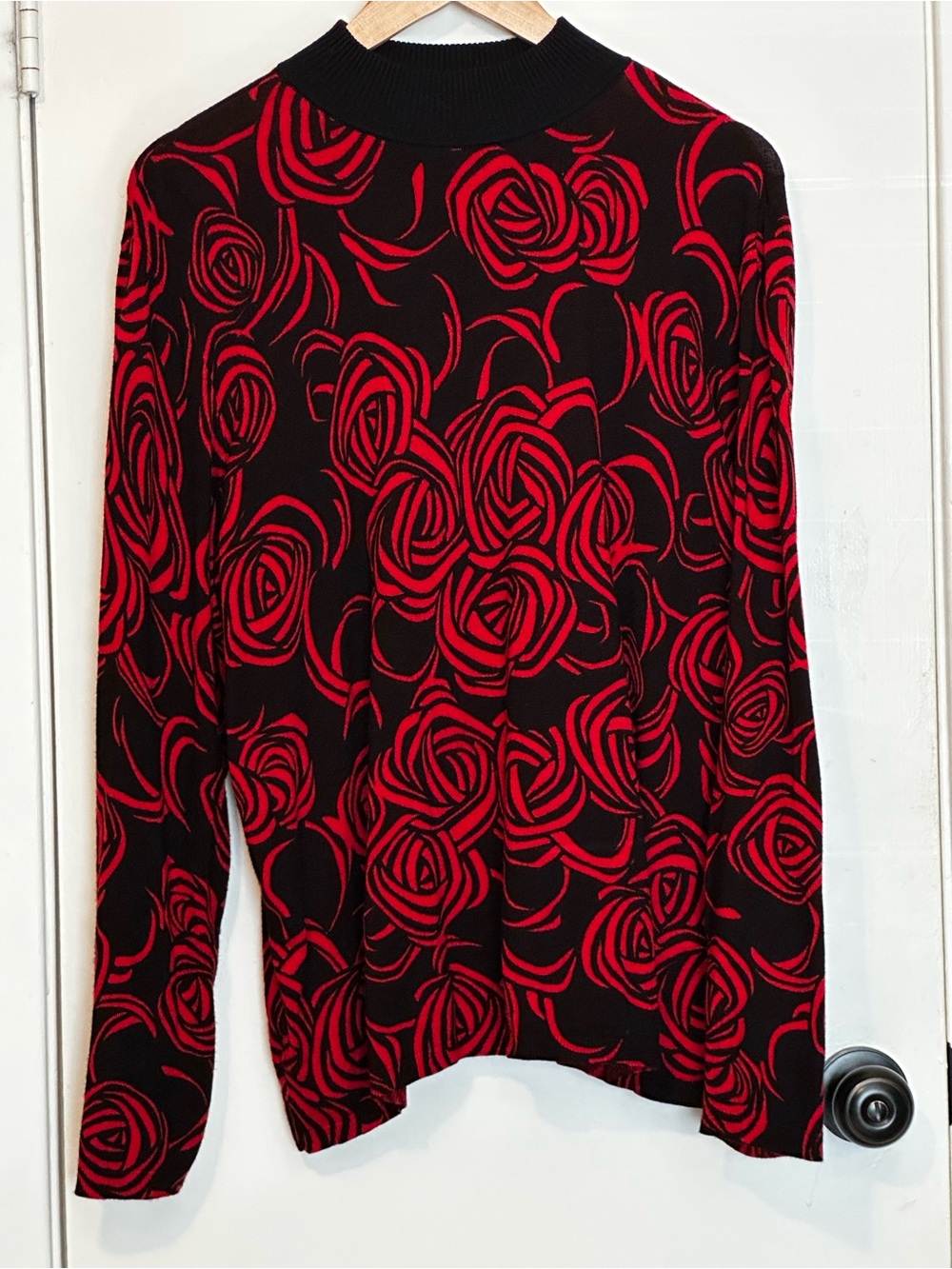Chico's Rose Floral Jacquard Knit Sweater Womens Size 3 US. Size. XL